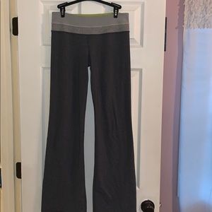 Lululemon Groove Pants Size 6